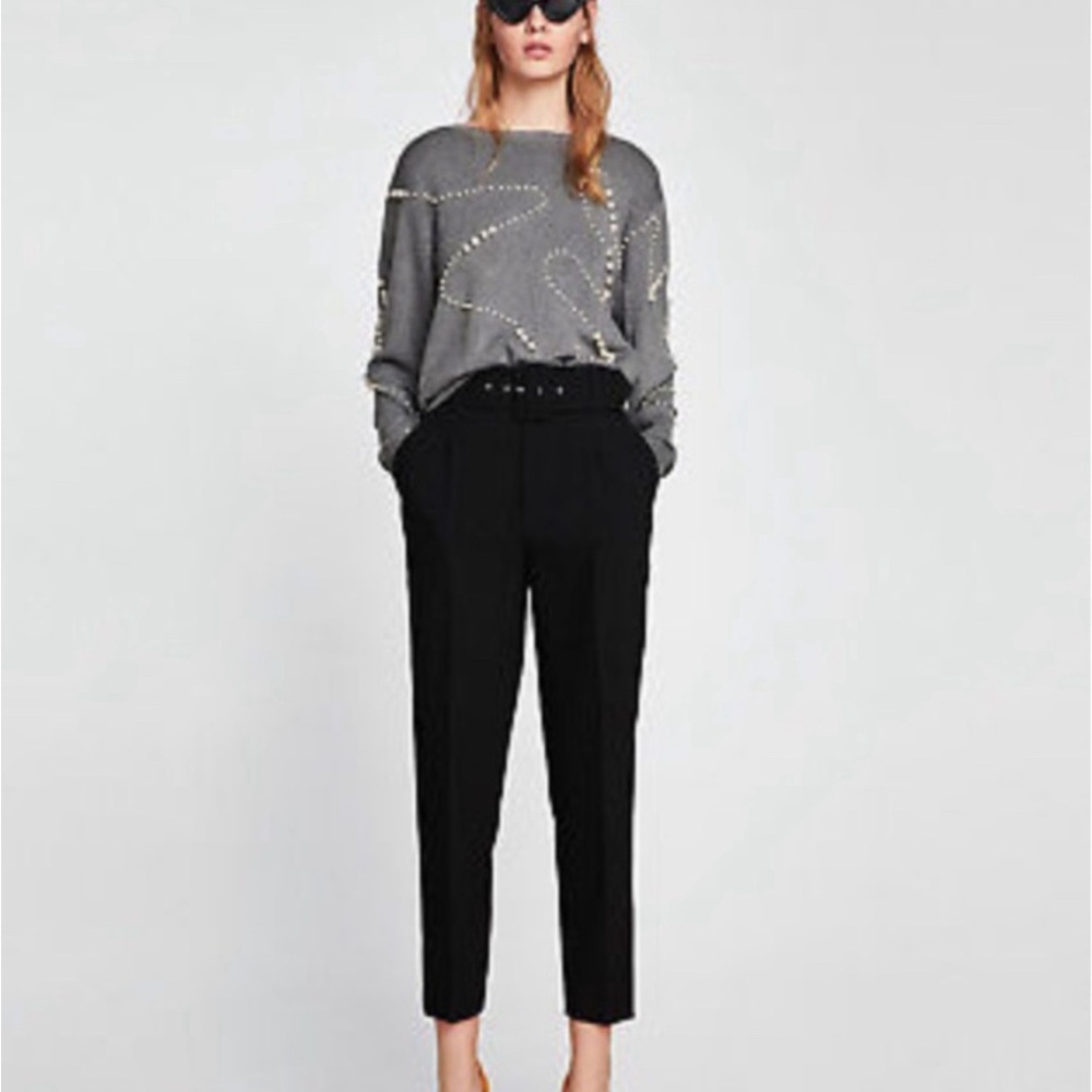 (2 For $25) ZARA PEARL SWEATER. LIGHT GREY. SIZE SMALL